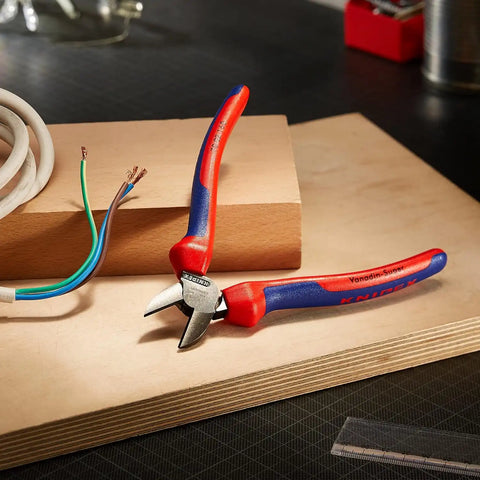 KNIPEX 70 02 160 Comfort Grip Diagonal Cutters